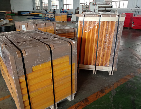 Yellow Color UHMWPE Marine Fender Pad for Panama Projects